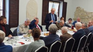 Przewodniczący Spotkania Sprawozdawczo-Wyborczego Jan Grzesiek