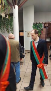 Wyprowadzenie sztandaru po spotkaniu